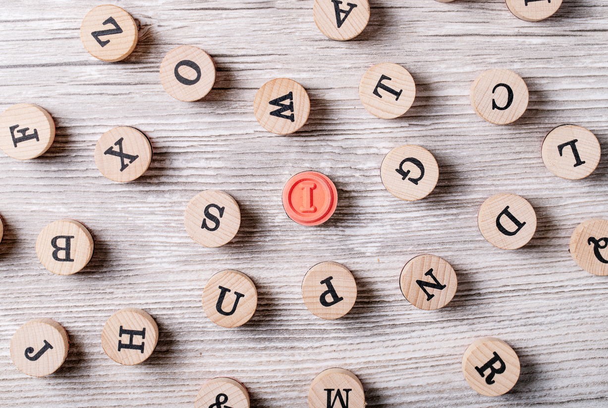 letras de madeira